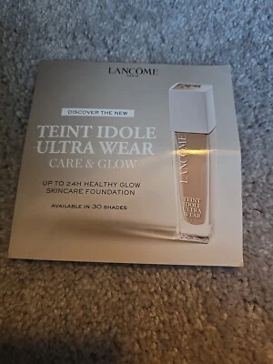 Lancôme TEINT IDOLE ULTRA WEAR CARE & GLOW FOUNDATION 4-SHADE SAMPLE CARD - Image 1 of 3