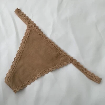 Victoria’s Secret Nude Beige Lace Trim Cotton V-String Panties - Size L - BNWT - Image 1 of 3