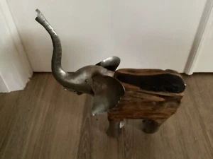 Escultura de elefante de madera y metal hecha a mano única rara 12" x 16" única en su clase - Imagen 1 de 9