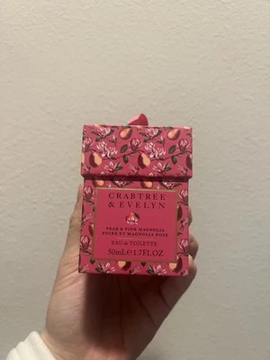 Crabtree & Evelyn PEAR & PINK MAGNOLIA Eau de Toilette 1.7 OZ Perfume Spray + Bolsa Foto 1 de 4