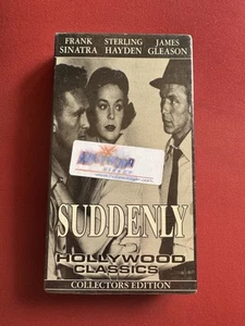 SUDDENLY: HOLLYWOOD CLASSICS: COLLECTORS EDITION – VHS TAPE SINATRA - Foto 1 di 2