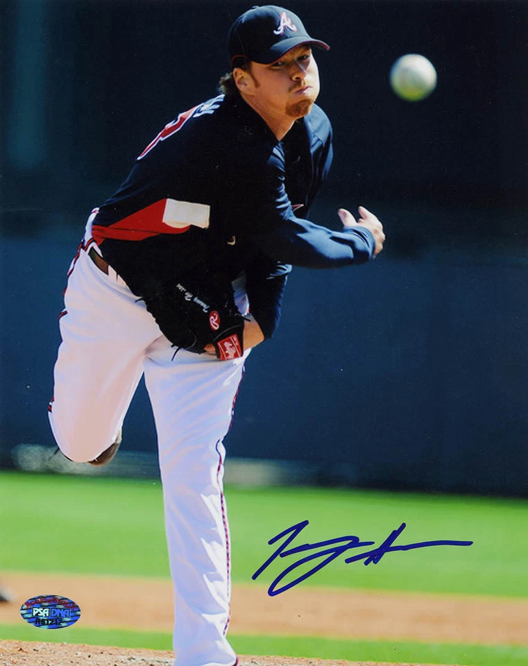 Tommy Hanson SIGNED 8x10 Photo RookieGraph PSA/DNA AUTOGRAPHED - Image 1 of 1