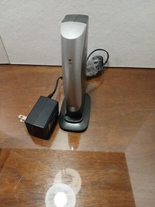 RCA.    # CRF900 Auto Switching RF Modulator With Audio & Video. Home Or Office - Picture 1 of 7