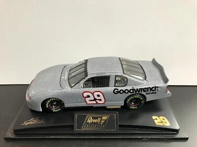Coche de prueba de servicio Goodwrench Revell #29 2002 Kevin Harvick 1/24  Foto 1 de 4