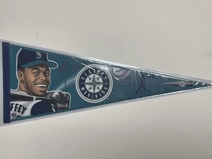 Griffey Jr Wincraft Pennants Mint Condition! New - Picture 1 of 2