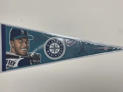 Griffey Jr Wincraft Pennants Mint Condition! New - Image 1 of 2