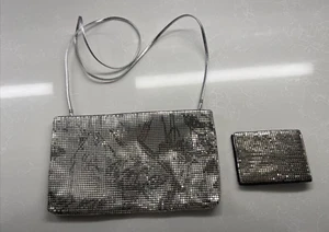 Vintage Whiting & Davis SILVER Metal Mesh BAG With Strap & Matching Wallet - Picture 1 of 24