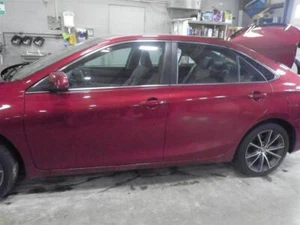 Toyota Camry 2015 Fuel Filler Door Candy Apple Red 7422967 465 - Bild 1 von 11