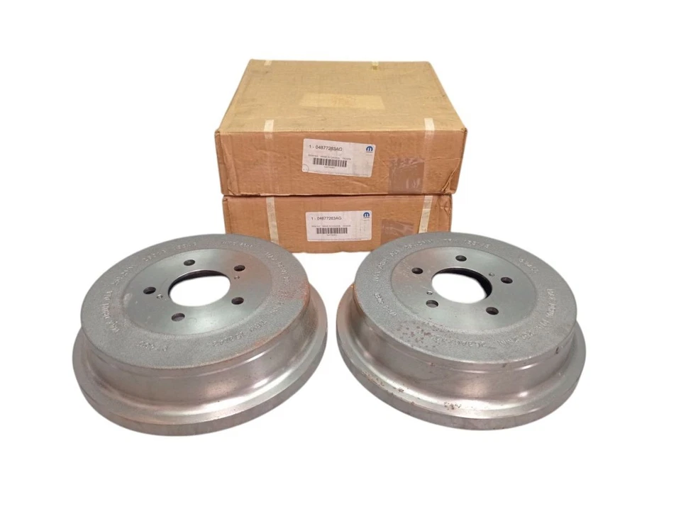 Brake Drum Rear Set 2 Piece for Chrysler Voyager Dodge Caravan 04877263AG Foto 1 de 4