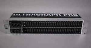 Behringer Ultragraph Pro FBQ3102HD 31-Band Stereo Graphic EQ - Picture 1 of 4
