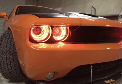 Фары фары 2009-2014 Dodge Challenger с кольцами ореола RGB - Изображение 1 из 3
