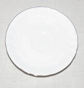 Platillo de platino de 6,25 pulgadas banda de boda Mikasa L9706 - excelente - Imagen 1 de 2