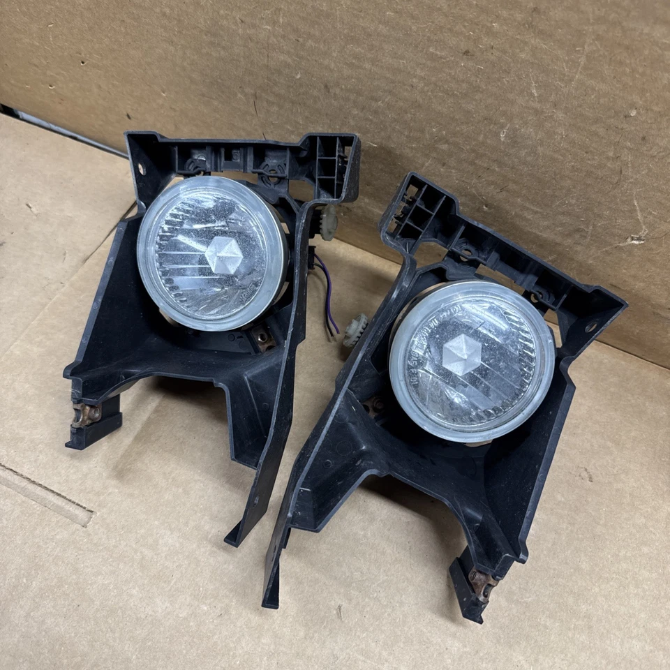 Juego de luces antiniebla parachoques delantero Subaru Forester 2016 2017 2018 OEM soporte B110 Foto 1 de 4