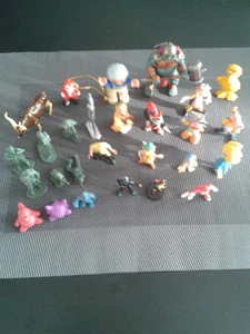 Plastik  verschiedene Spielzeugfiguren 70er Jahre Konvolut 23 Stck. Posten 19 - Bild 1 von 8