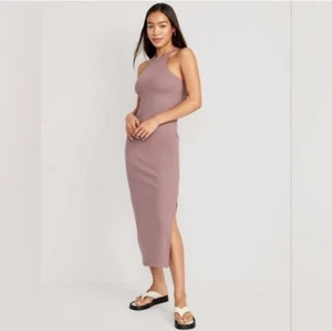 Neu mit Etikett Old Navy tailliertes hochgeschlossenes Rippstrick-Maxikleid - XS - Bild 1 von 5