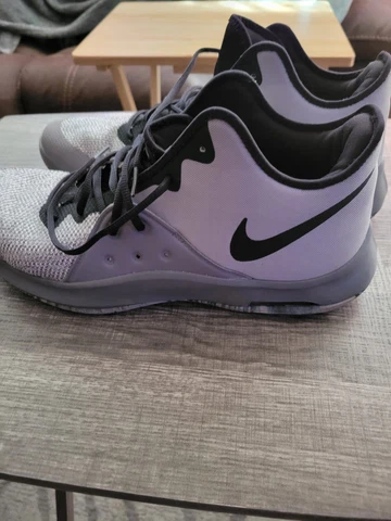 NikeAir Versatile III Black and Grey Men's Shoes Cover