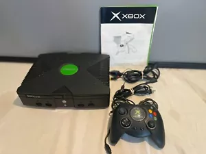 Original Xbox (OG) Konsole komplett mit Controller, AV-Kabel, Netzkabel getestet - Bild 1 von 11