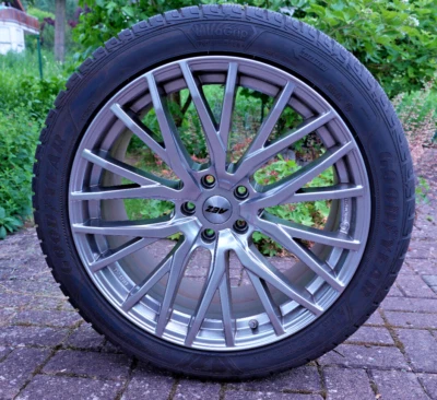 4 Alufelgen AEZ Panama 20 Zo. mit Winterreifen Mischbereifung H 275/40  V 245/45 - Bild 1 von 4