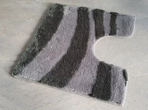 Riga Schiefer WC-Vorleger mit Ausschnitt 55x50cm. Florhöhe mit Hoch Tief Effekt - Bild 1 von 5