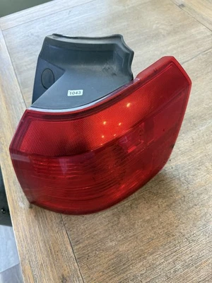 2013 GMC TERRAIN ПРАВЫЙ ВОРОТА УСТАНОВЛЕН ТОРМОЗ СТОП ЗАДНИЙ ФОНАРЬ В СБОРЕ - Изображение 1 из 4