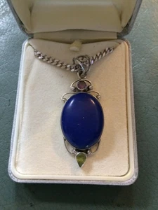 Beautiful Silver Hallmarked Chain & Amethyst, Lapis Lasuli & Peridot Pendant - Picture 1 of 11