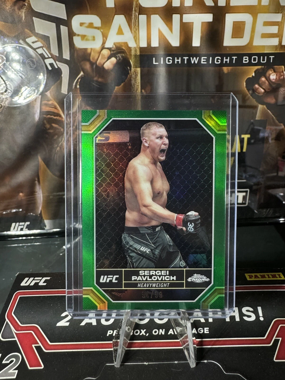 2024 Topps Chrome UFC Sergei Pavlovich Green Refractor #94/99