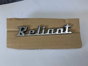 insignia reliant motivo emblema cuerpo regal petirrojo cromo - Imagen 1 de 1