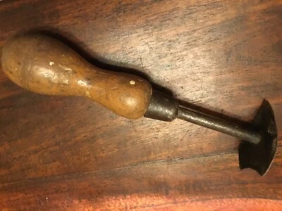 Vintage / antique moulding scraper lovely wooden handle - Image 1 of 3