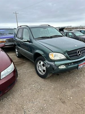 Used Rear Left Door Vent Glass Rear fits: 2002 Mercedes-benz Mercedes ml-class 1 - Image 1 of 4