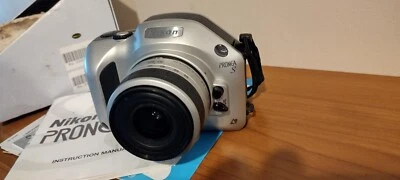 尼康 Pronea S APS 单反相机 带 IX-NIKON 30-60 毫米镜头。 未测试。 用于零件 — 第 1/4 张图片