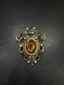 Golden Era Style Brown Stone Brooch - Picture 1 of 2