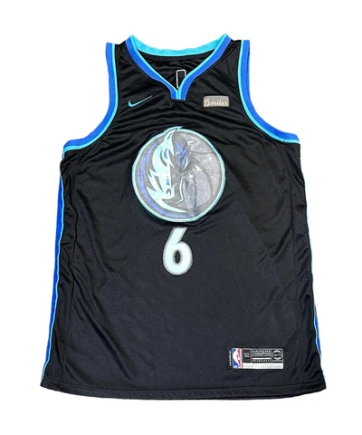 Dallas Mavericks Kristaps Porzingis #6 Nike NBA Jersey Size 50 Medium Swingman Cover