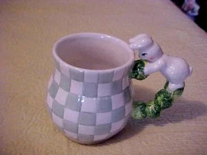 Taza CBK LTD 1999 White Bunny Rabbit - Imagen 1 de 4