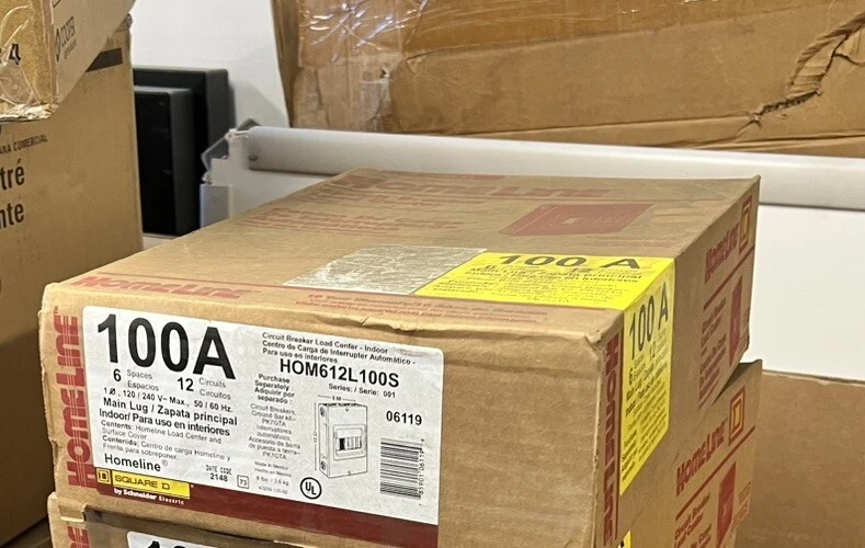 Square D Homeline Load Center Hom6-12l100 6 Space 12 Circuits Indoor Mount