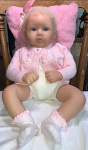 *Adult Collector* Ashton-Drake Vinyl "Perfect in Pink Annika” Doll, COA, Box - Picture 1 of 19