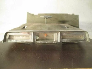 Reloj central con lámpara de mapa, limpiaparabrisas y controles de aire para Ford Thunderbird 65-66 - Imagen 1 de 12