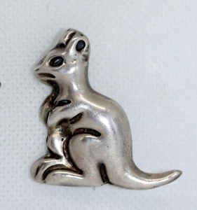 CUTE VINTAGE MEXICAN SILVER PUFFY KANGAROO BROOCH c.1970 af - Picture 1 of 15