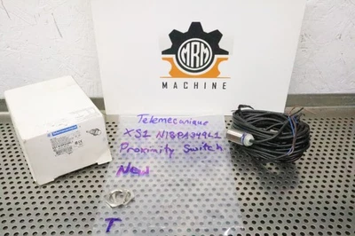 Telemecanique XS1 N18PA349L1 Inductive Proximity Switch 12...24VDC New Old Stock - Image 1 of 4