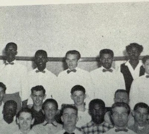Merle Haggard * Raro annuario alto Bakersfield 1953 * Okie di Muskogee - Foto 1 di 8