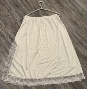 VTG 90’s Women’s Off White Nylon Wide Lace Elastic Waist Side Slit Half Slip L - Picture 1 of 14