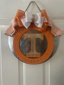 Tennessee Volunteers Galvanized Metal Sign with Burlap Bow - Picture 1 of 10