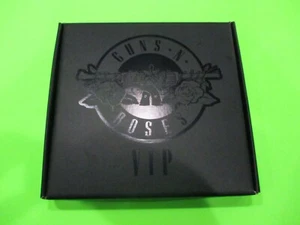 GUNS N ROSES 2016 NICHT IN DIESER LEBENSZEIT VIP TOUR HC BUCH/SLIPPER/VIP PASS/LTD ED - Bild 1 von 9