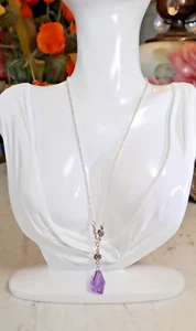 Avon 2013 Vintage Purple Faceted Y Pendant Drop Necklace Silver tone Chain NIB - Picture 1 of 6