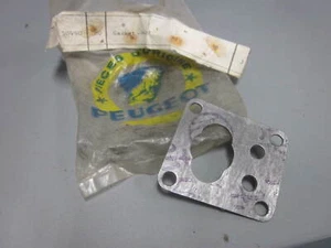 Vintage NOS Peugeot Intake Upper Joint Gasket Moped 103 50490 - Picture 1 of 2