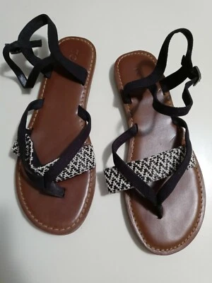 Босоножки женские Toms LEXIE черные белые тканые размер W8 - Изображение 1 из 3