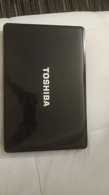 toshiba laptop satellite 18.4in screen 500gb hard drive 6GB Ram windows 10 home - Image 1 of 4