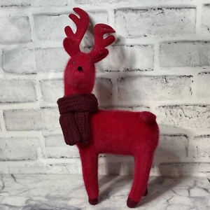 Target Wondershop Ciervo de Peluche Rojo con Bufanda Animal Estatuilla 14.5" 2023 Nuevo - Imagen 1 de 4