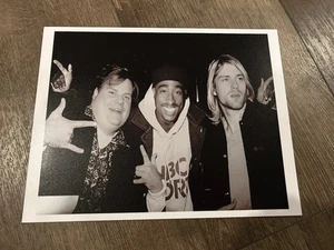 CHRIS FARLEY TUPAC SHAKUR Kunstdruck Foto 11" x 14" College Poster Kurt Cobain - Bild 1 von 1