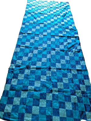 Patchwork Rechteck Quadrat wohl Seide blau türkis traumhaft Maße 2,7 x 1,1 Meter - Bild 1 von 4