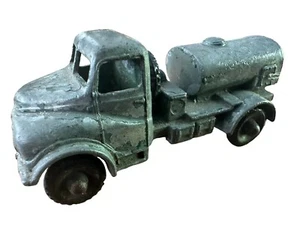 Matchbox Lesney NO. 71 Austin 200 Gallon Water Truck 1959 - Picture 1 of 8